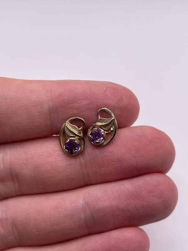 Abstract gold earrings for artistic fashion -9ct gold amethyst earrings