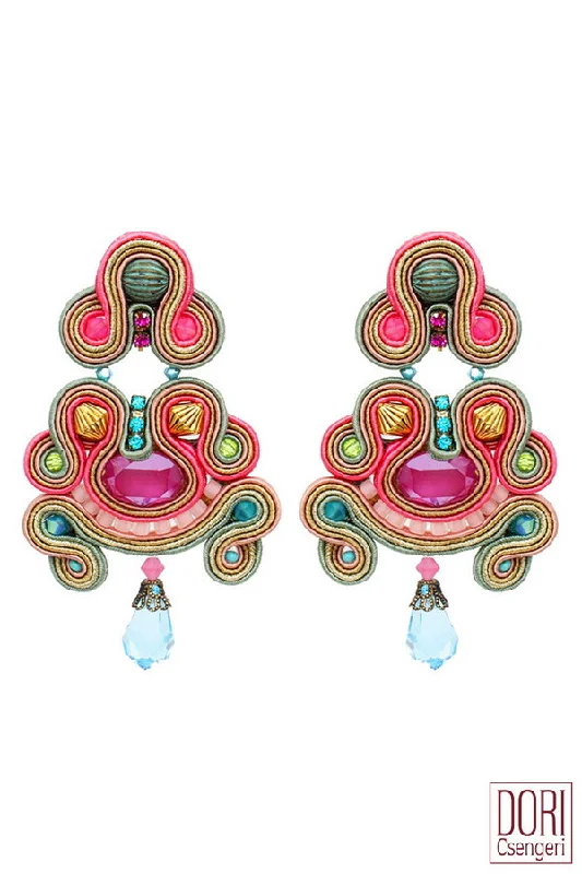 Vintage-inspired crystal earrings for timeless beauty -Mika Statement Earrings